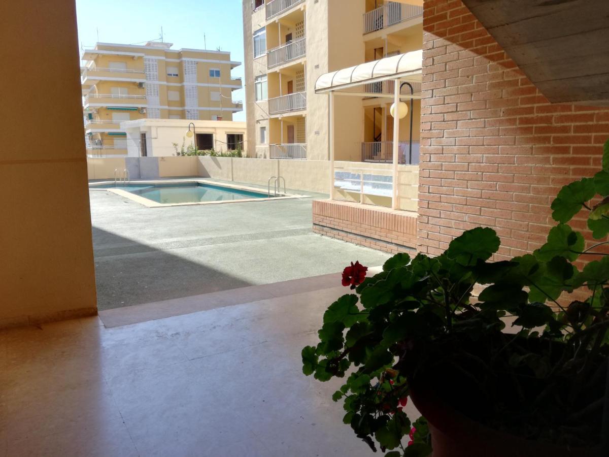 Apartamento Con Gran Terraza, Piscina Y Con Vistas Al Mar, A Solo 50 M De La Playa Daimús Extérieur photo